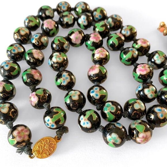 Vintage Floral Cloisonné Hand Knotted Beaded Necklace Set - Picture 3 of 5